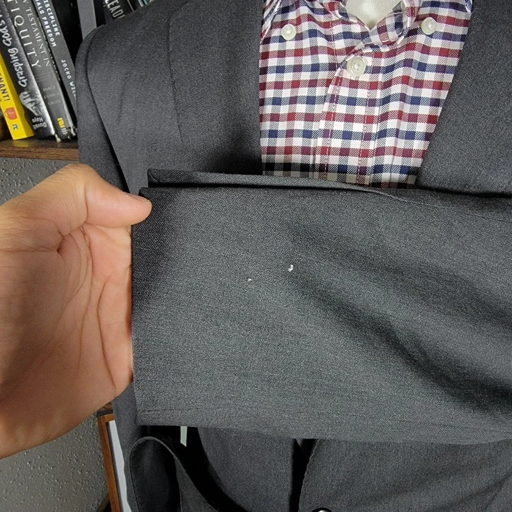 Banana Republic Men's Sport Blazer Charcoal LANIFICIO WOOL Modern Fit‎ Size 38R
